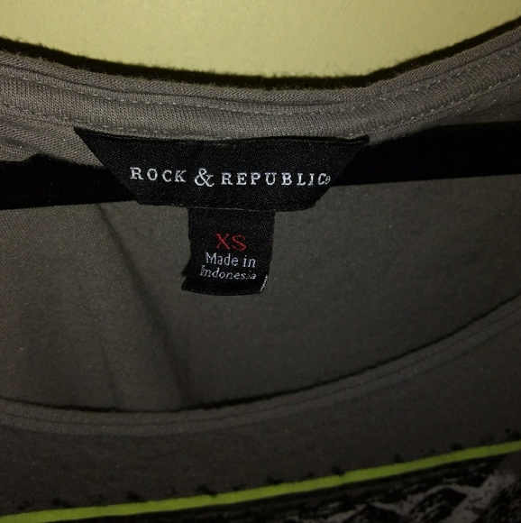 🛑LAST CHANCE rock & Republic Sexy oversized blouse - Picture 4 of 5